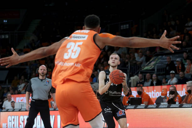 如何在这些 如何在这些