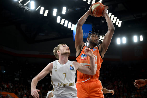 精准的射门 精准的射门